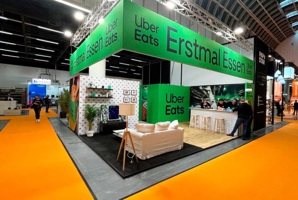 an open booth for Uber