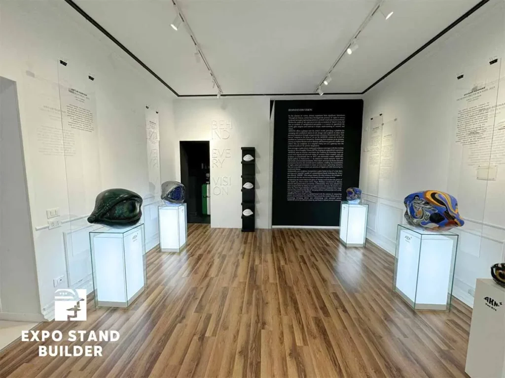 Struktur des Messestandes in Venedig 6