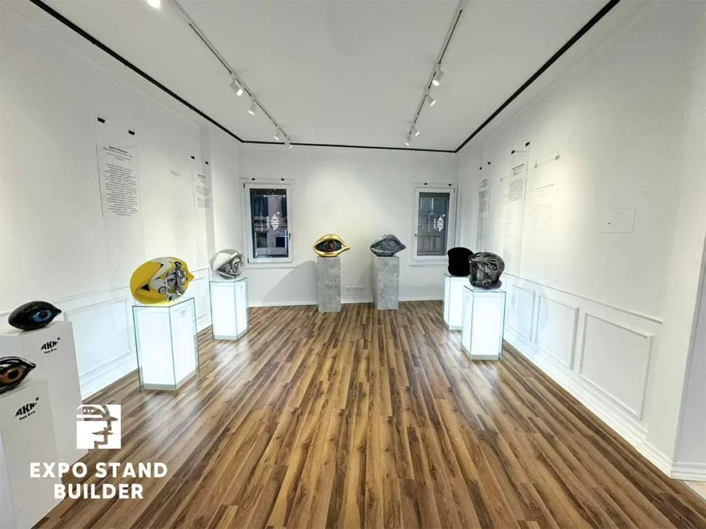 Struktur des Messestandes in Venedig 7