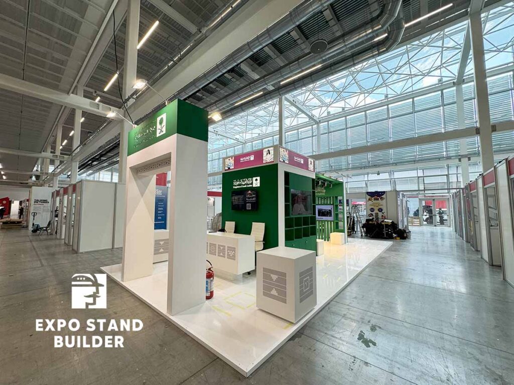 booth build in Italy 8
