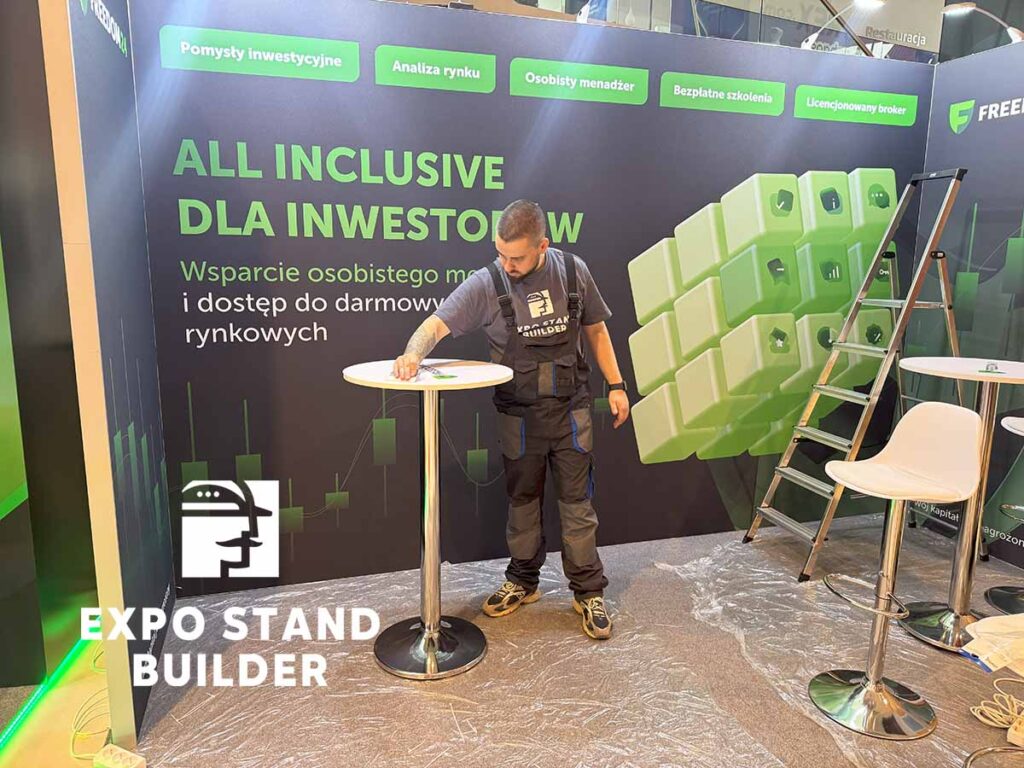 Construcción de stand en Cracovia 5